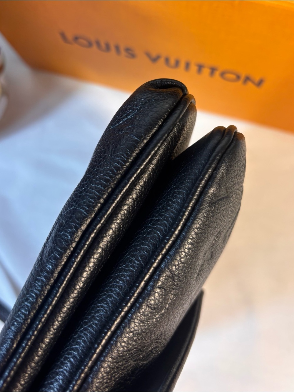 Louis Vuitton Twice Twinset Noir Empreinte - Picture 14 of 15